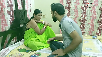 Indian Wife Alone: Big Ass Milf Gets Fucked By Friendly Student