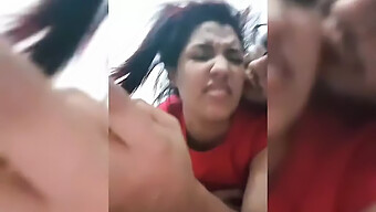 Adolescente De Gran Culo Con Tetas Naturales Seduce A Su Compañero De Clase Para Tener Sexo